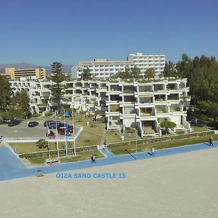 Apartment Oiza Castle 15 At Beach, Wifi And Aircon